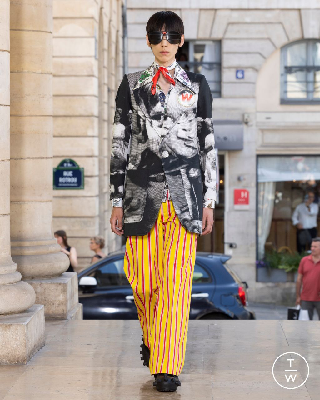 Fashion Week Paris Spring/Summer 2026 look 3 from the Walter Van Beirendonck collection menswear