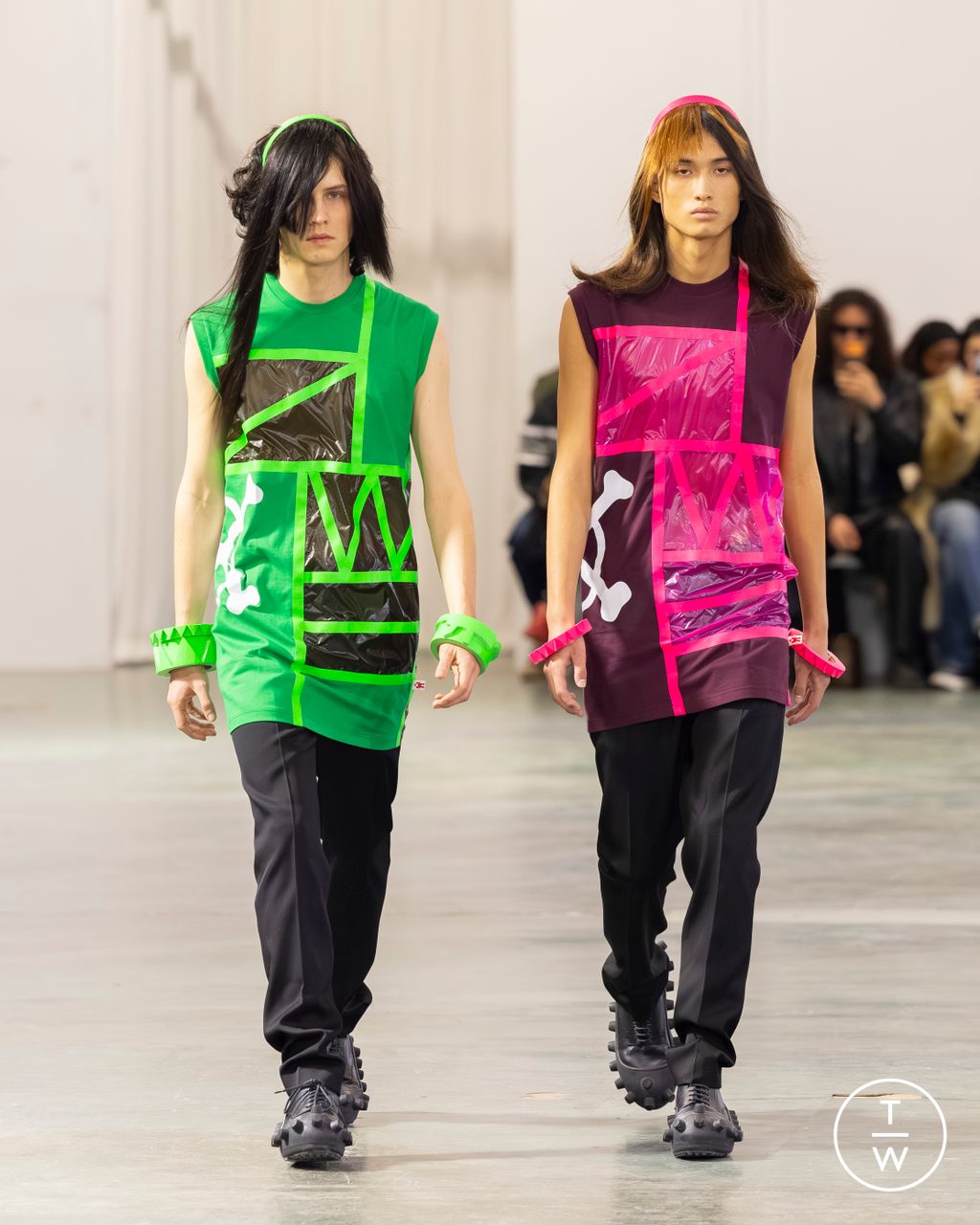 Fashion Week Paris Fall/Winter 2026 look 20 from the Walter Van Beirendonck collection menswear