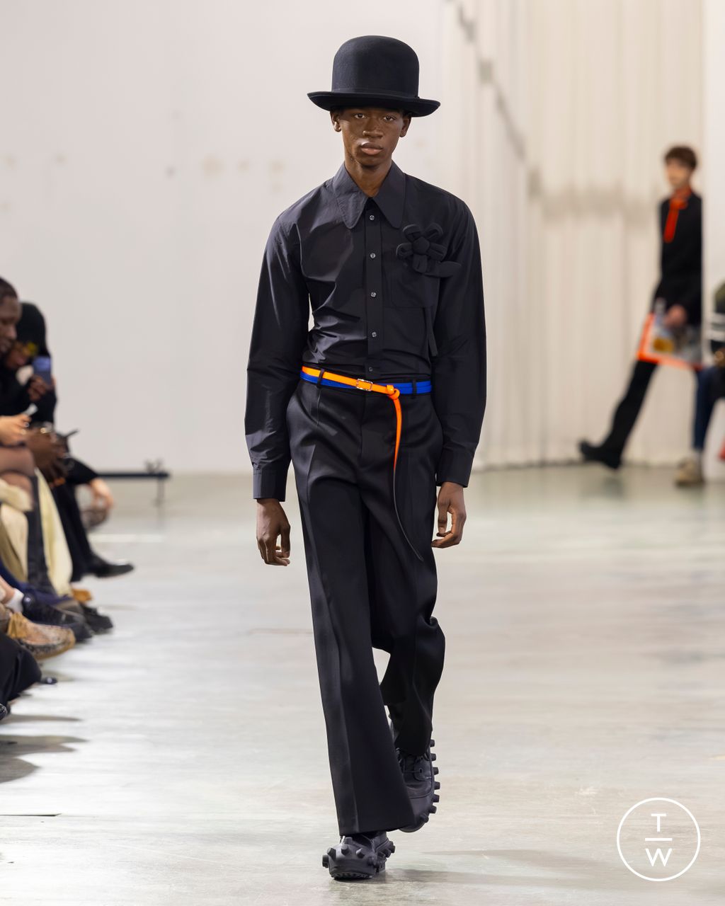 Fashion Week Paris Fall/Winter 2026 look 49 from the Walter Van Beirendonck collection menswear