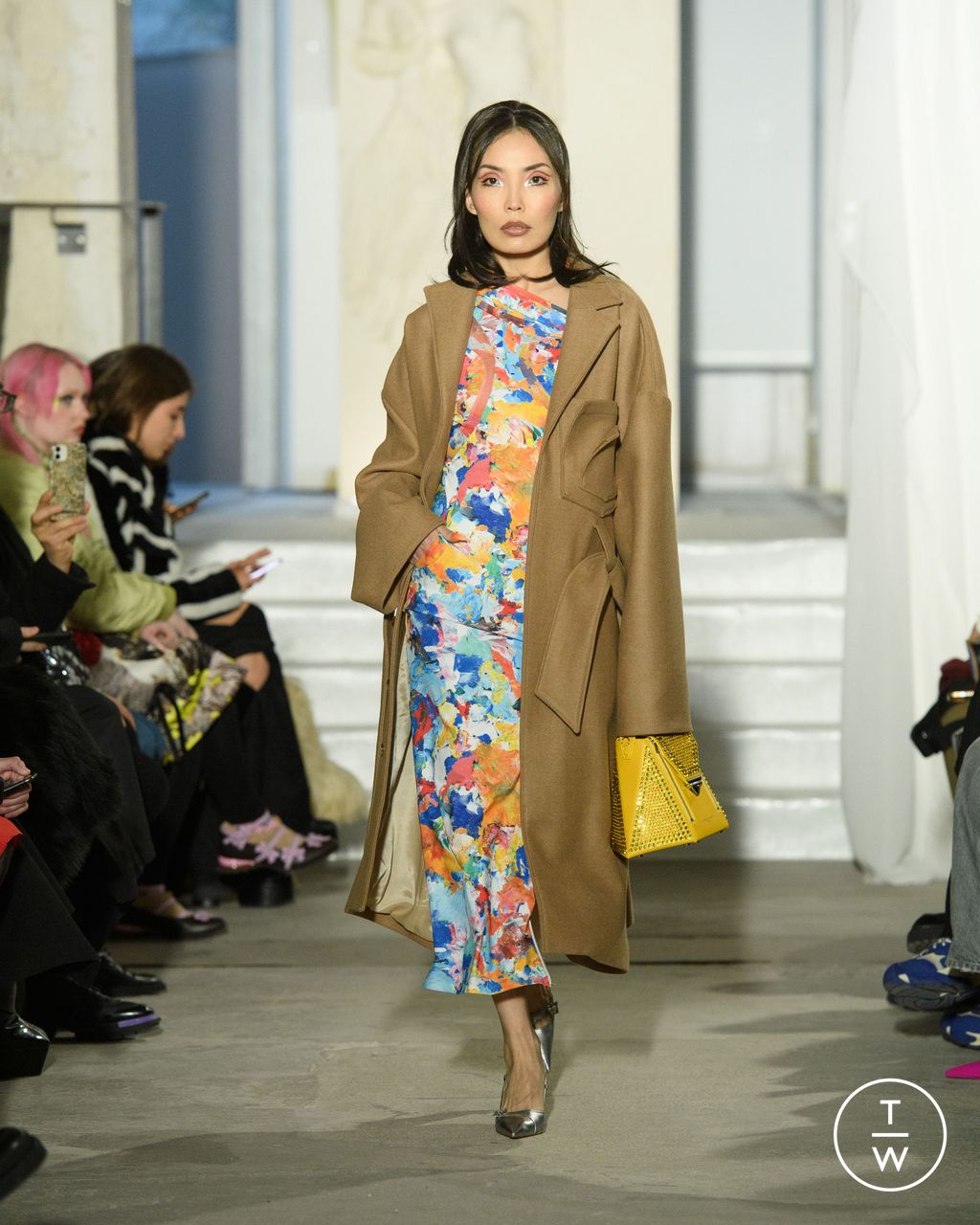 Fashion Week Paris Fall/Winter 2023 look 20 from the WEINSANTO collection womenswear