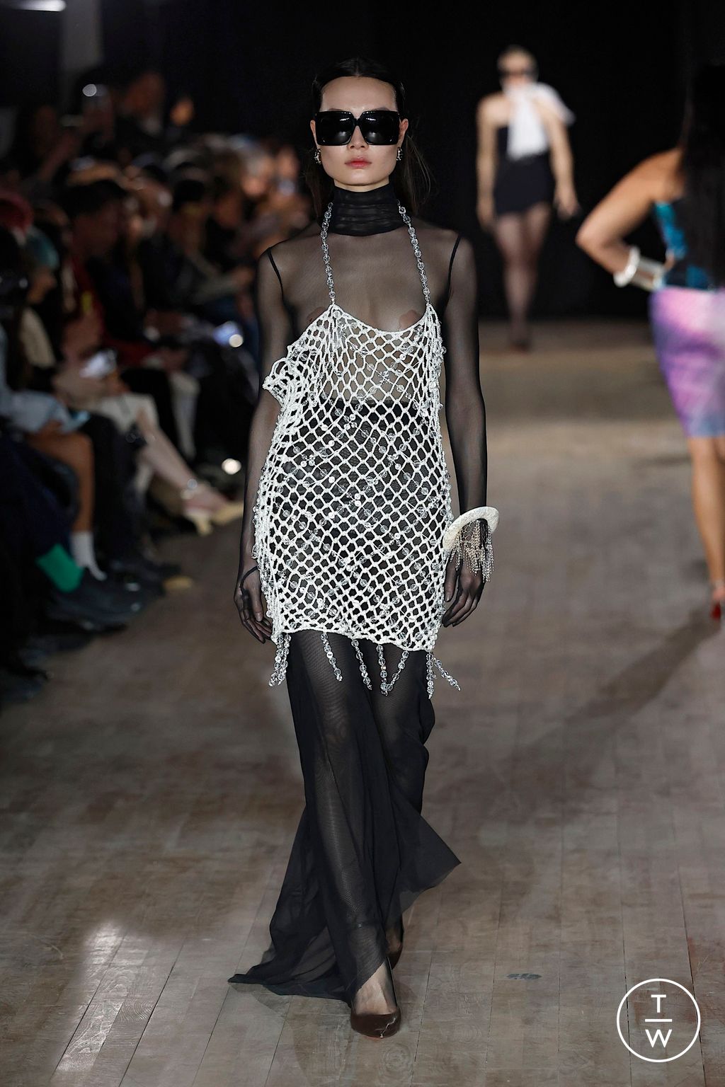 Fashion Week Paris Fall/Winter 2025 look 21 from the WEINSANTO collection womenswear