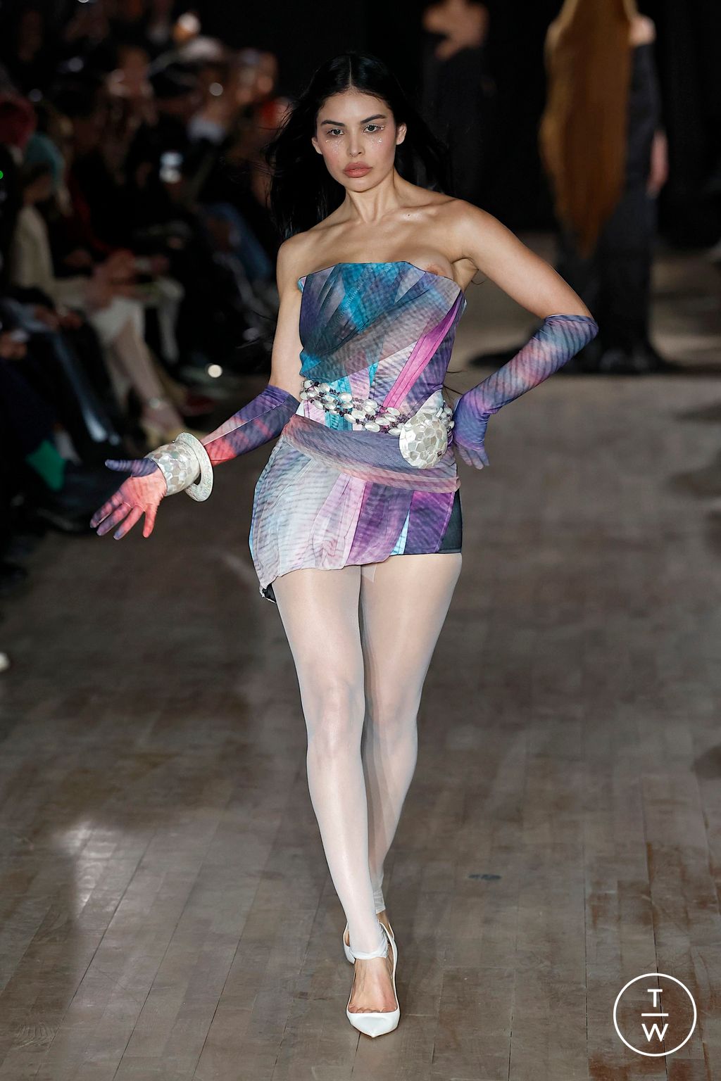 Fashion Week Paris Fall/Winter 2025 look 29 from the WEINSANTO collection womenswear