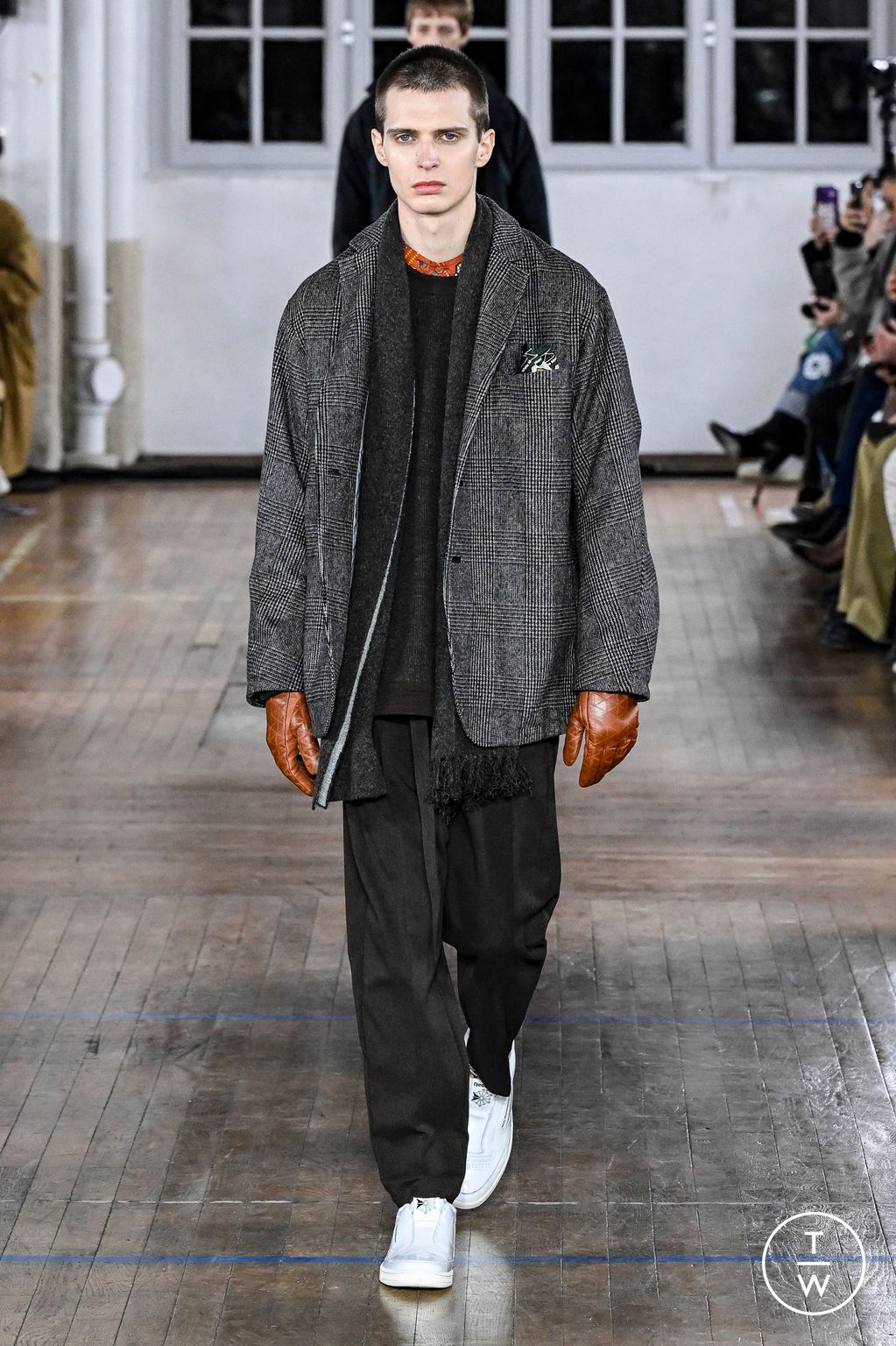 Fashion Week Paris Fall/Winter 2024 look 8 from the White Mountaineering collection 男装