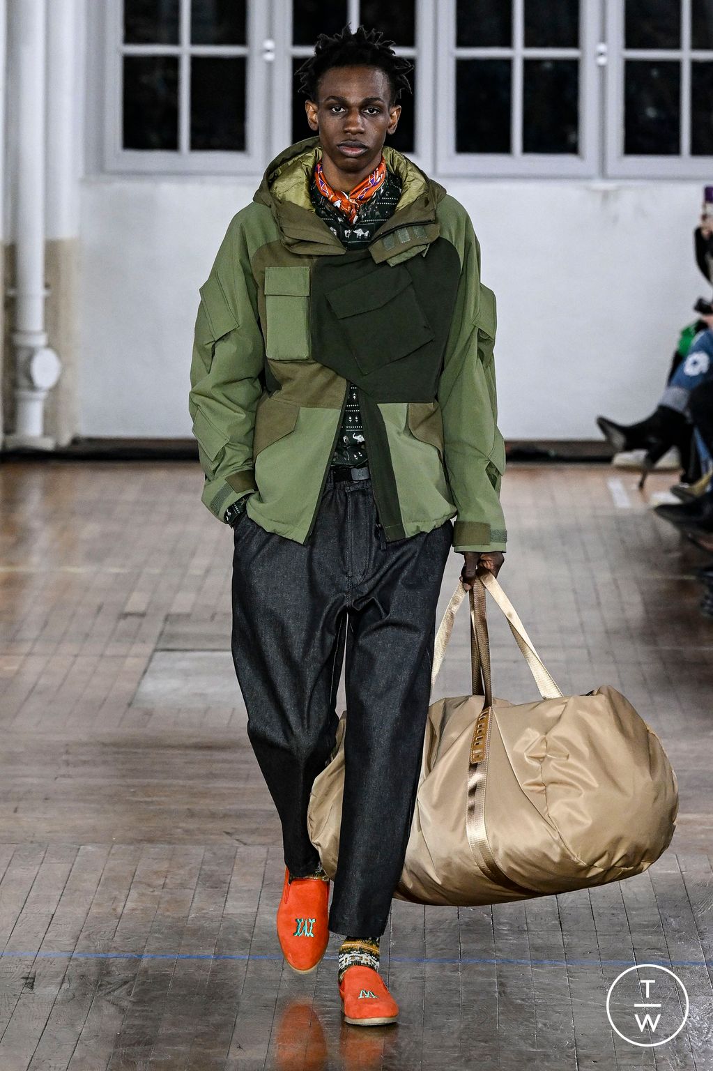 Fashion Week Paris Fall/Winter 2024 look 14 from the White Mountaineering collection menswear