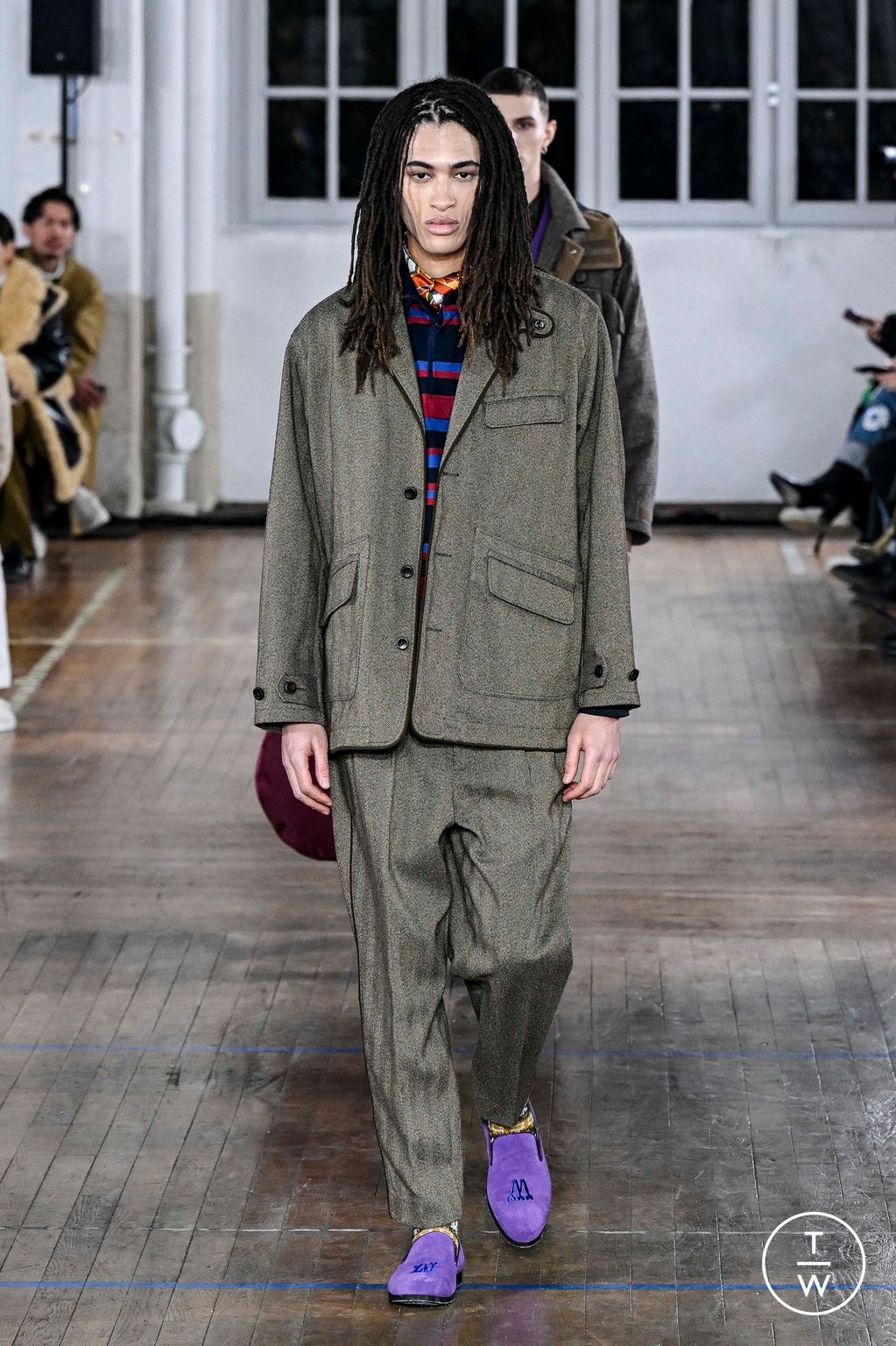 Fashion Week Paris Fall/Winter 2024 look 20 from the White Mountaineering collection 男装