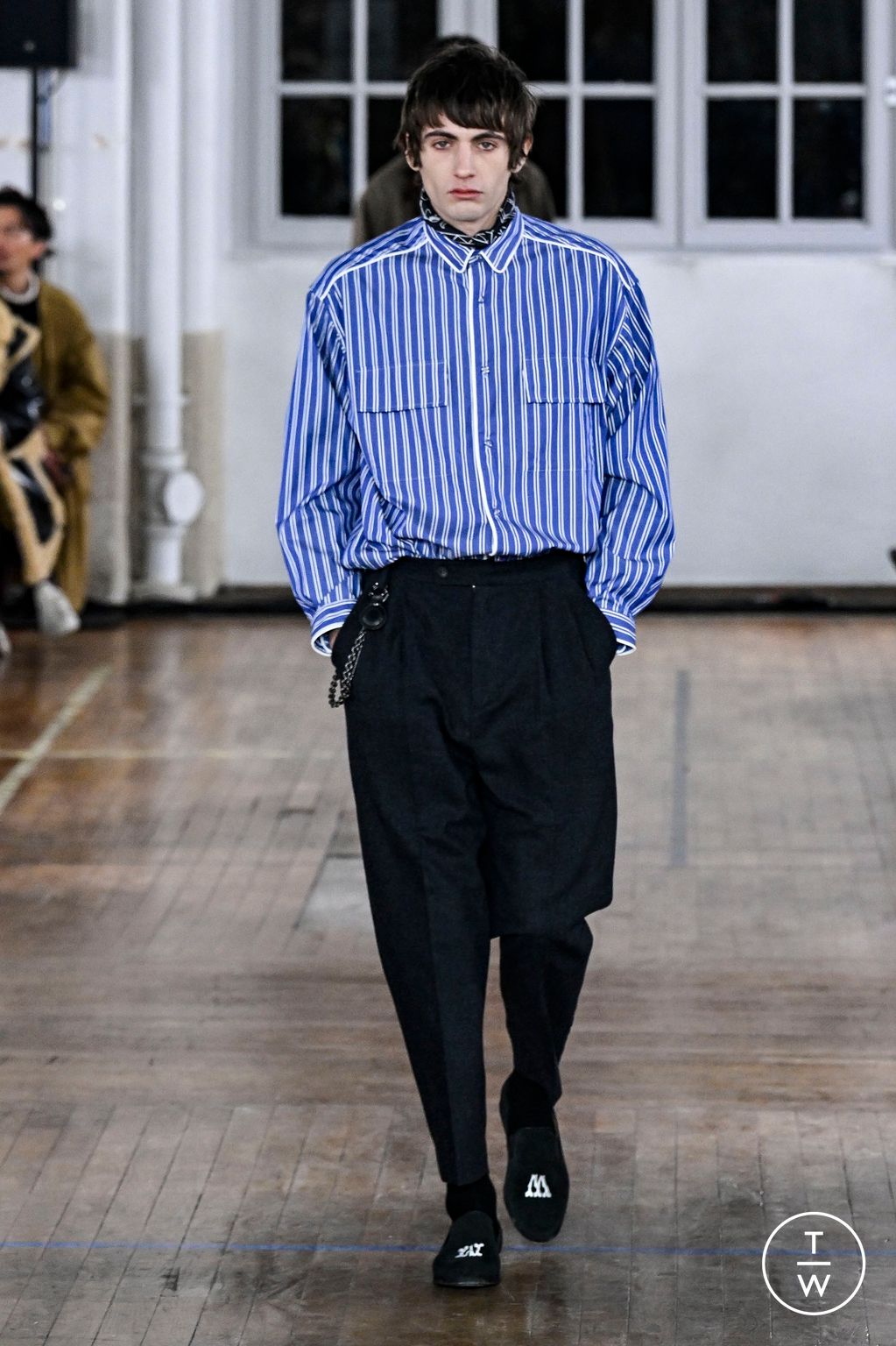 Fashion Week Paris Fall/Winter 2024 look 23 from the White Mountaineering collection 男装
