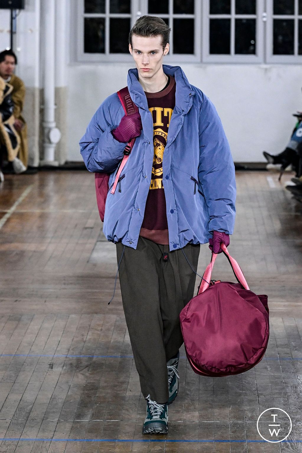 Fashion Week Paris Fall/Winter 2024 look 26 from the White Mountaineering collection menswear