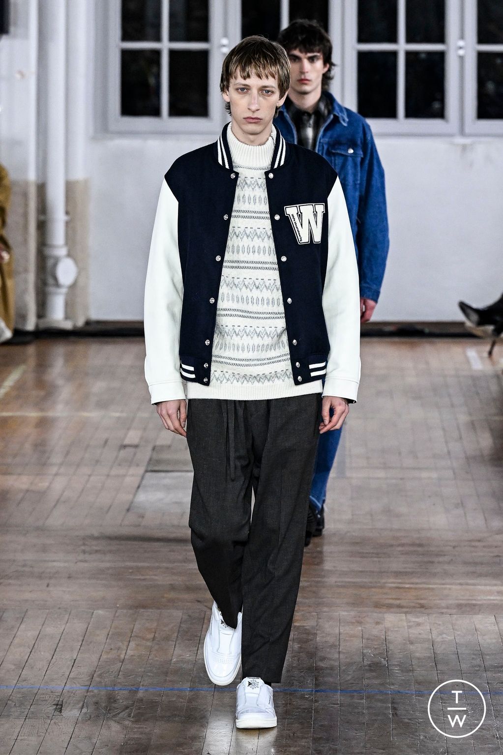 Fashion Week Paris Fall/Winter 2024 look 27 from the White Mountaineering collection 男装