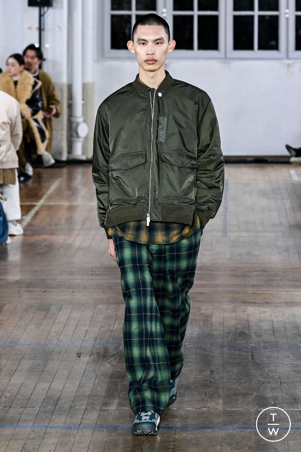 Fashion Week Paris Fall/Winter 2024 look 30 from the White Mountaineering collection menswear