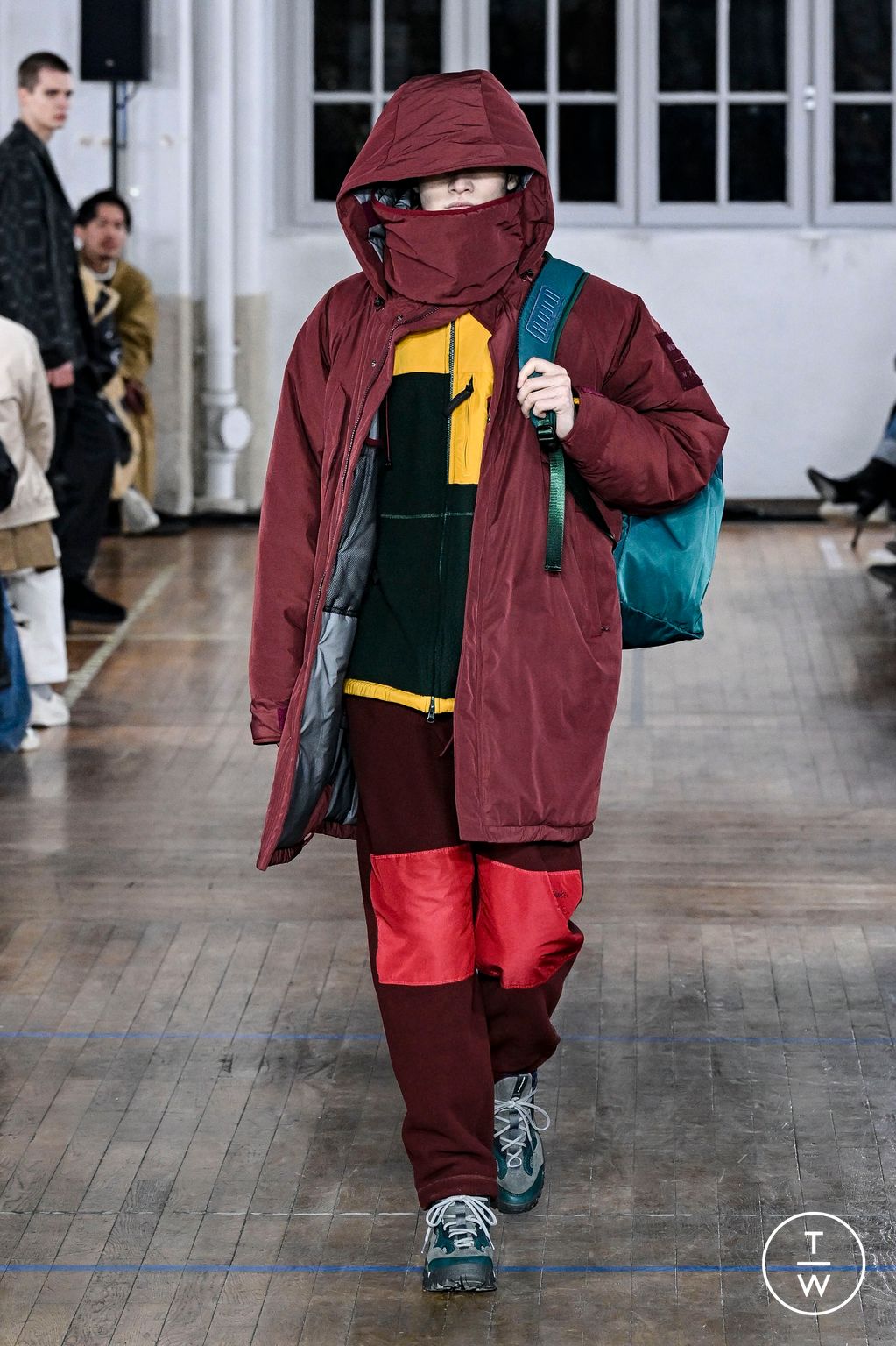 Fashion Week Paris Fall/Winter 2024 look 32 from the White Mountaineering collection menswear