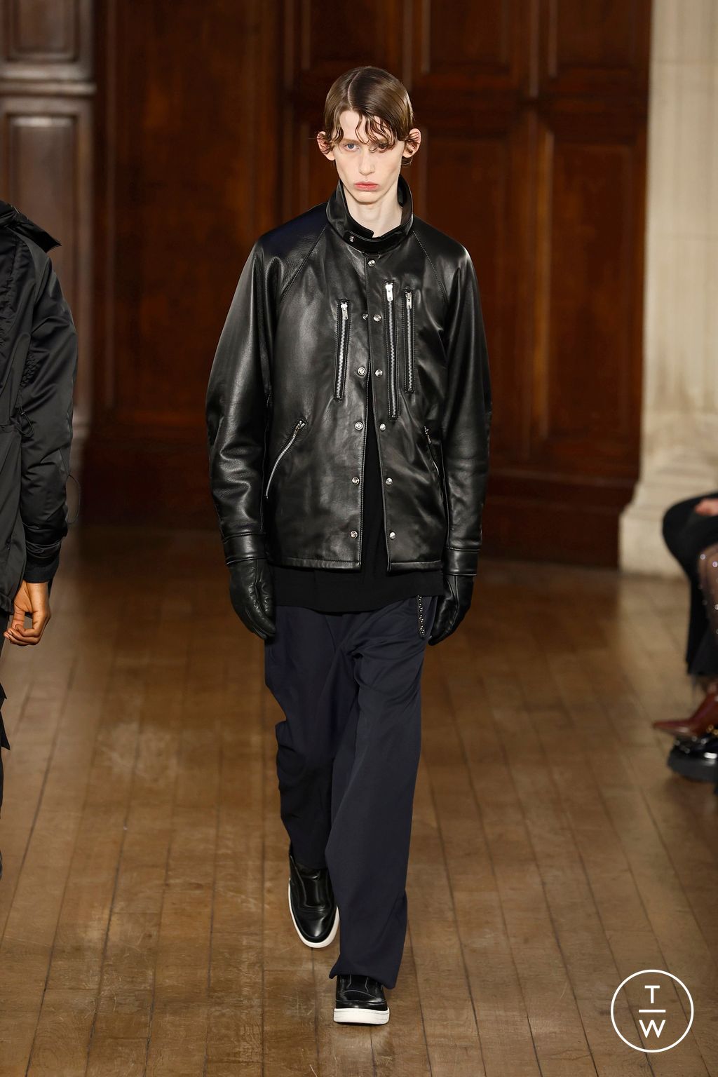 Fashion Week Paris Fall/Winter 2025 look 22 from the White Mountaineering collection menswear