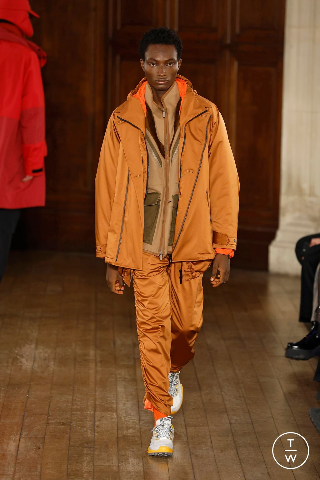 Fashion Week Paris Fall/Winter 2025 look 44 from the White Mountaineering collection menswear