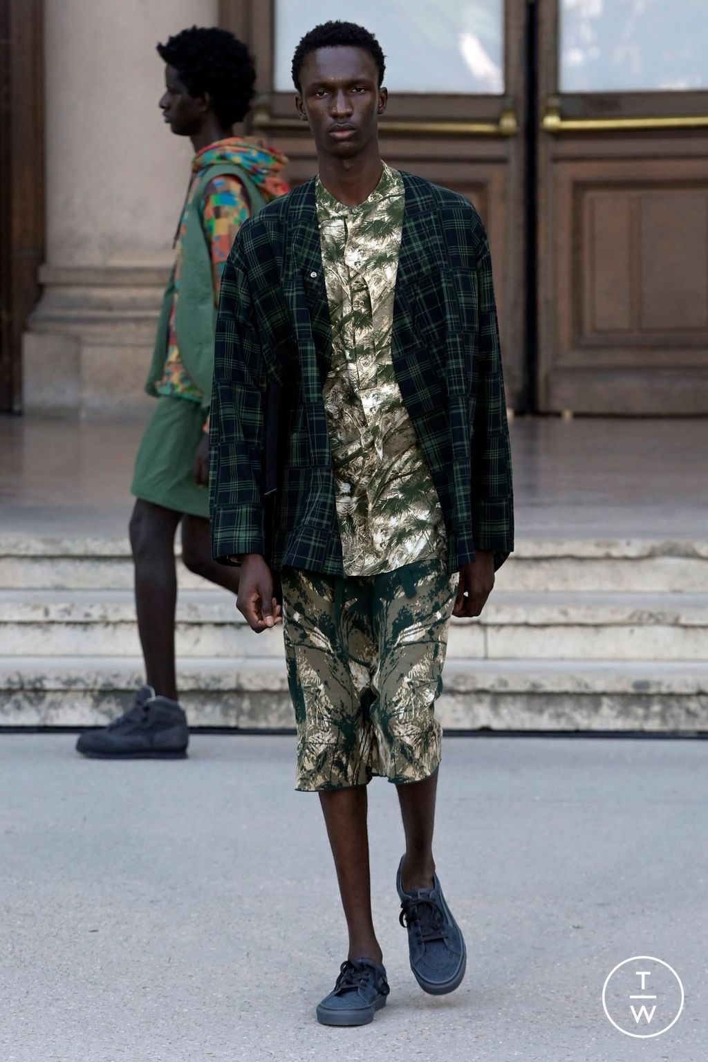 Fashion Week Paris Spring/Summer 2024 look 35 from the White Mountaineering collection menswear