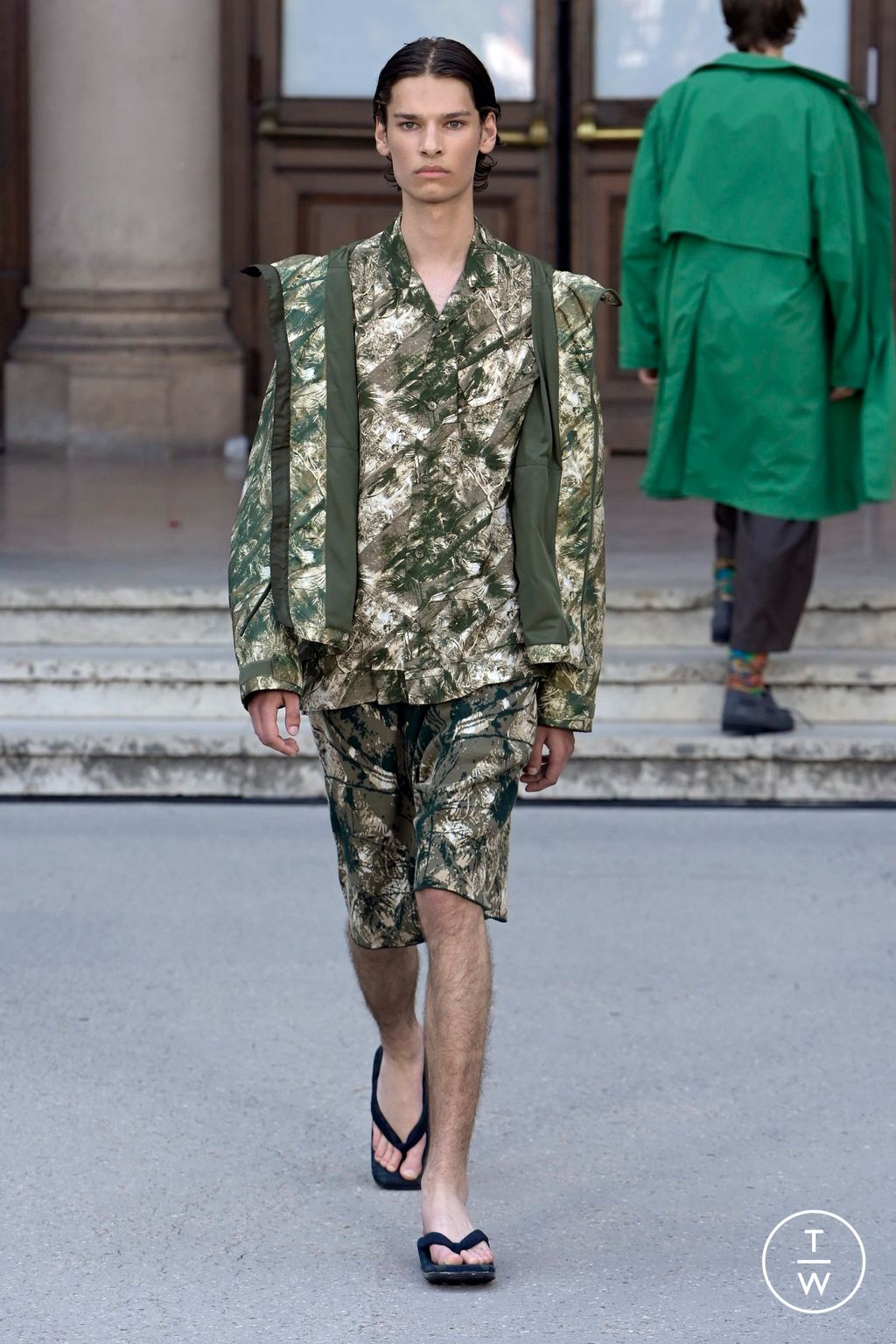 Fashion Week Paris Spring/Summer 2024 look 36 from the White Mountaineering collection menswear