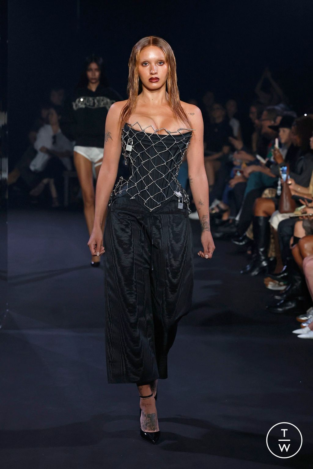 Fashion Week New York Spring-Summer 2025 look 19 de la collection Wiederhoeft womenswear