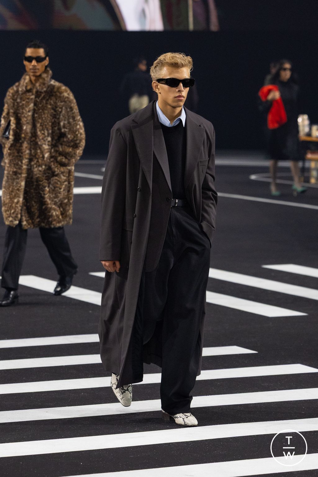 Fashion Week Paris Fall/Winter 2026 look 17 de la collection Willy Chavarria menswear