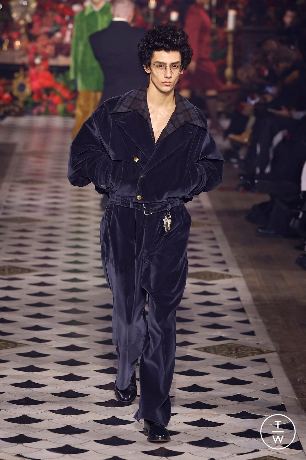 Fashion Week Paris Fall/Winter 2025 look 43 from the Willy Chavarria collection 男装