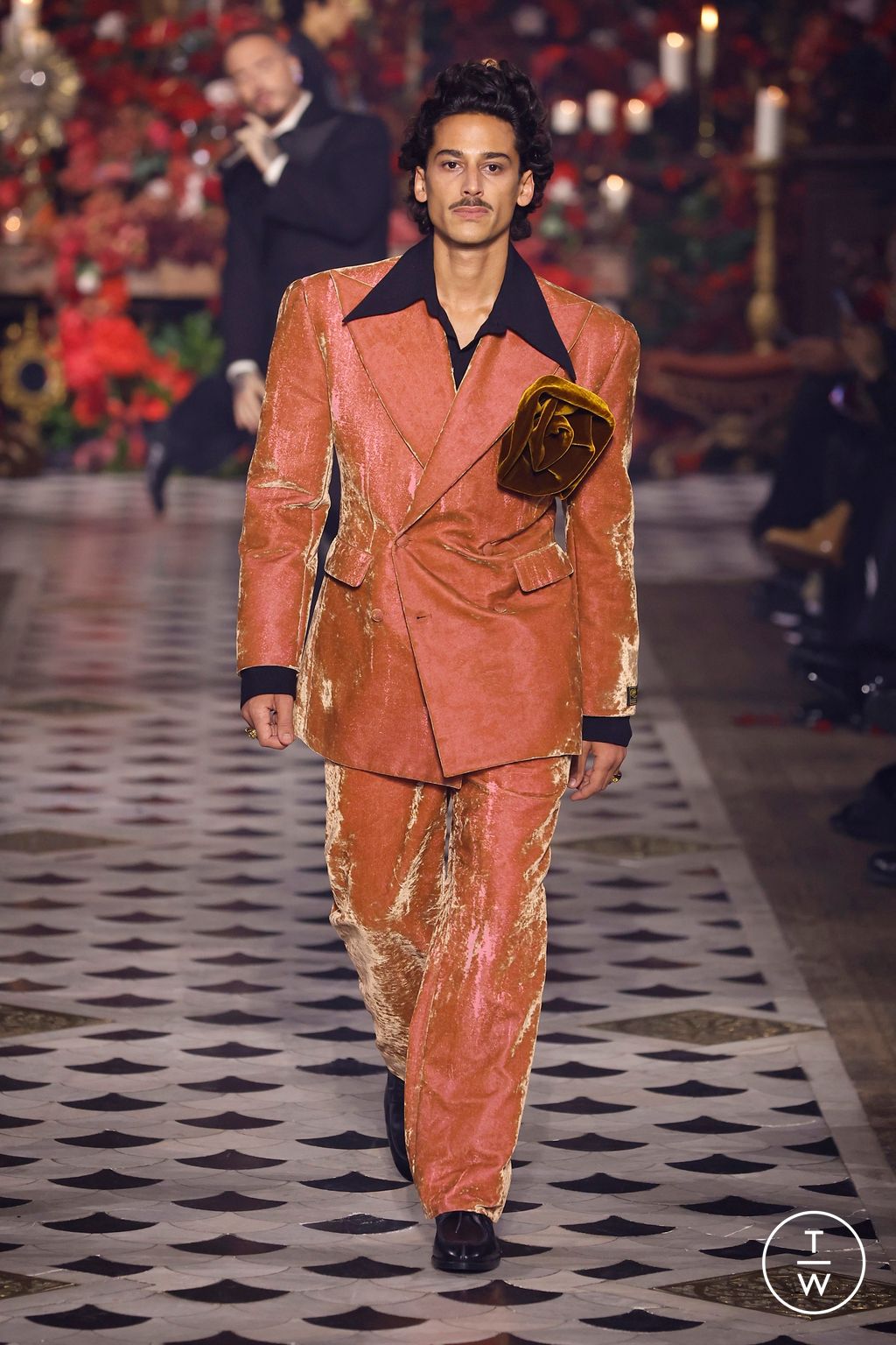 Fashion Week Paris Fall/Winter 2025 look 46 from the Willy Chavarria collection 男装