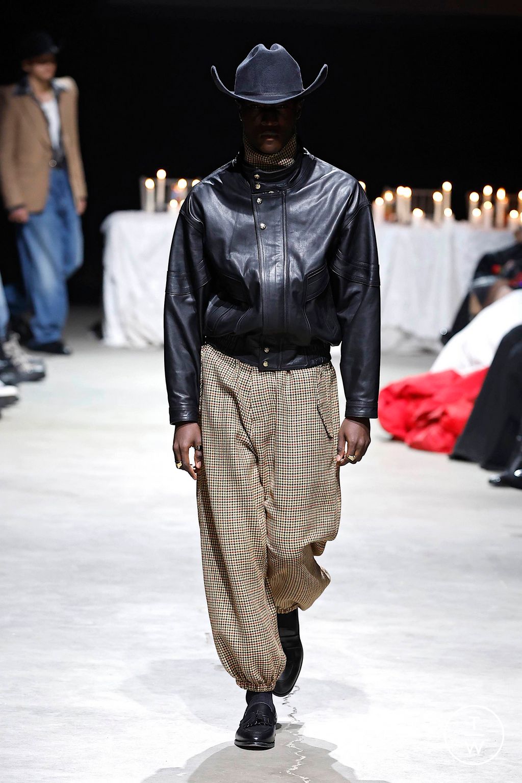Fashion Week New York Fall/Winter 2024 look 2 de la collection Willy Chavarria womenswear