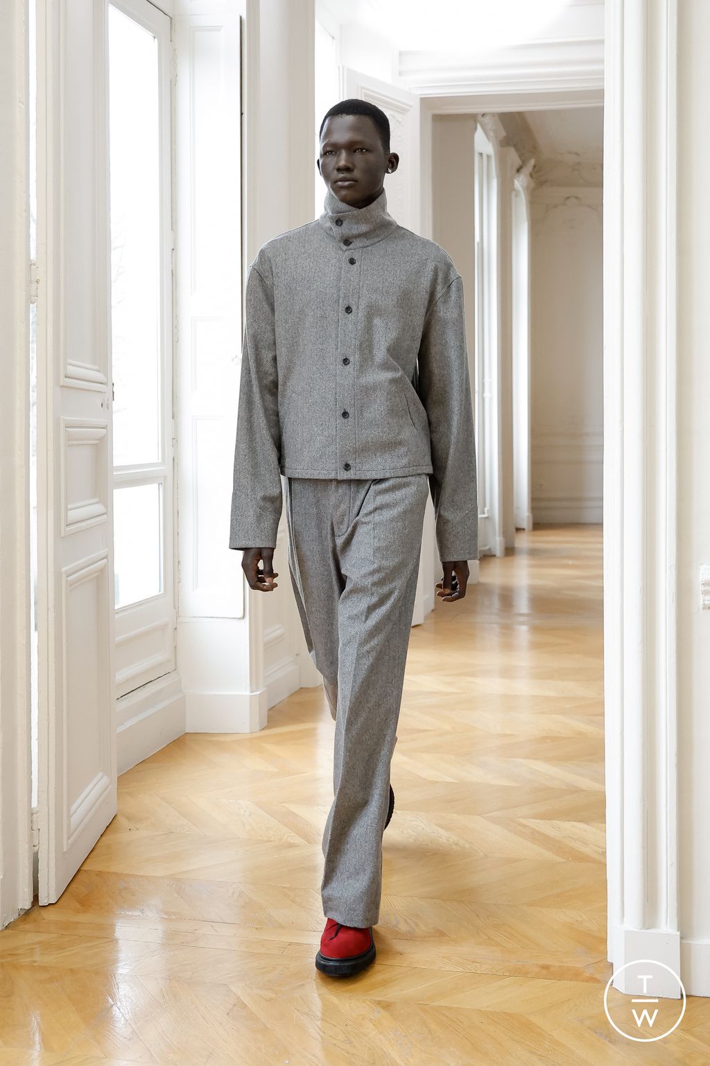 Fashion Week Paris Fall/Winter 2023 look 12 from the Winnie collection menswear