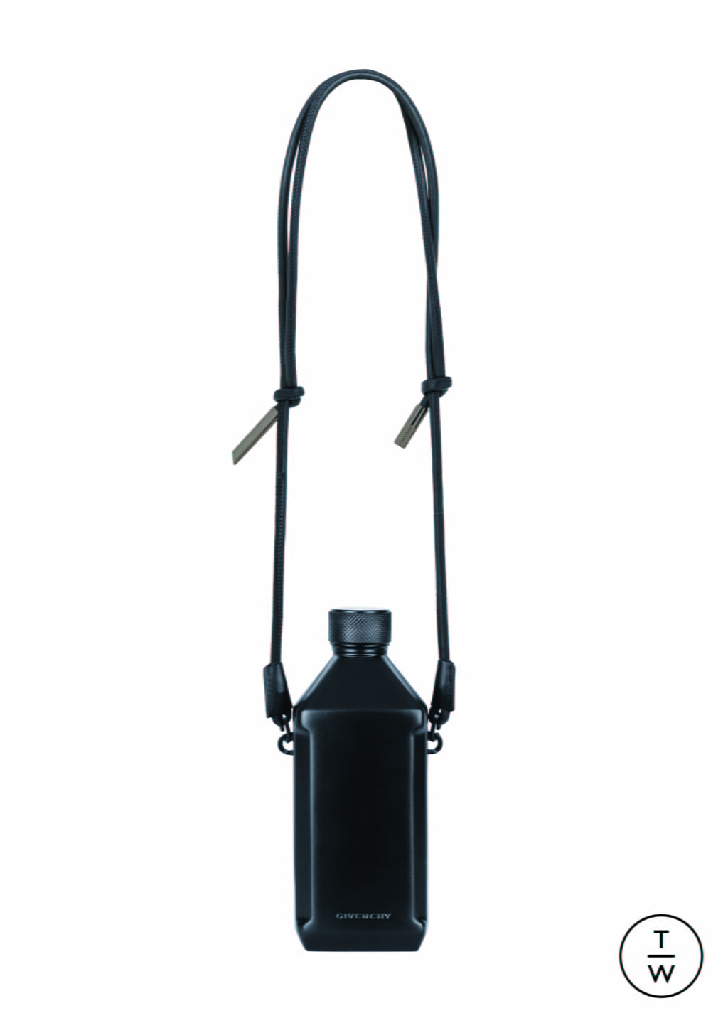 Fashion Week Paris Fall/Winter 2021 look 38 from the Givenchy collection menswear accessories