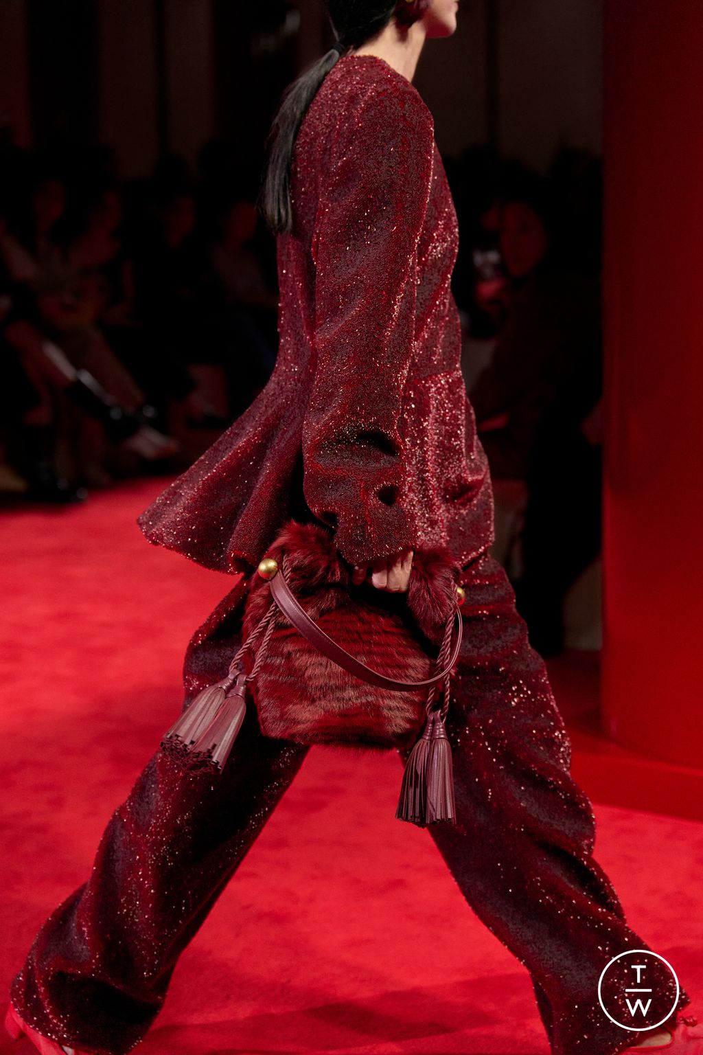 Fashion Week Milan Fall/Winter 2026 look 55 de la collection Bottega Veneta womenswear accessories