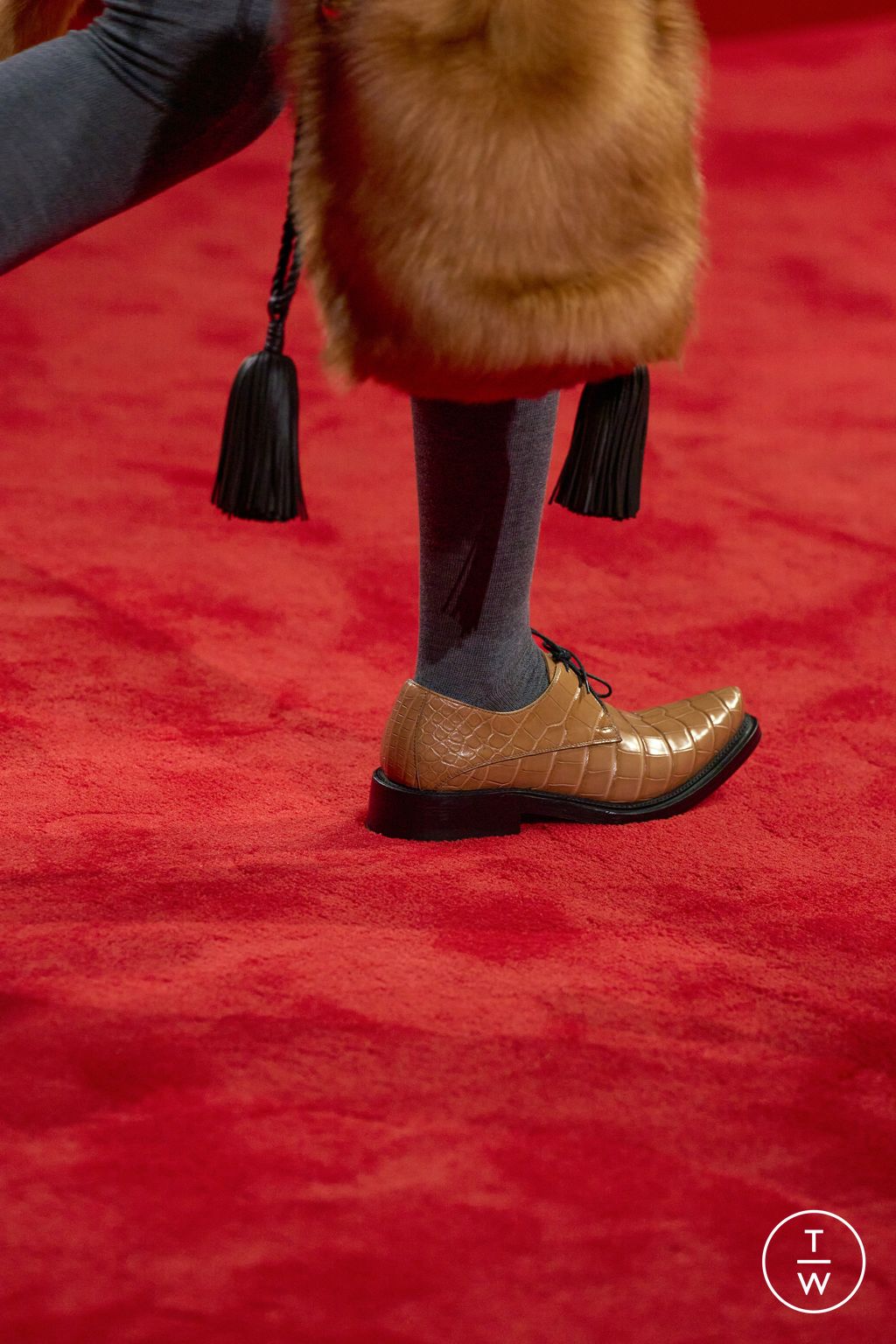 Fashion Week Milan Fall/Winter 2026 look 74 from the Bottega Veneta collection womenswear accessories