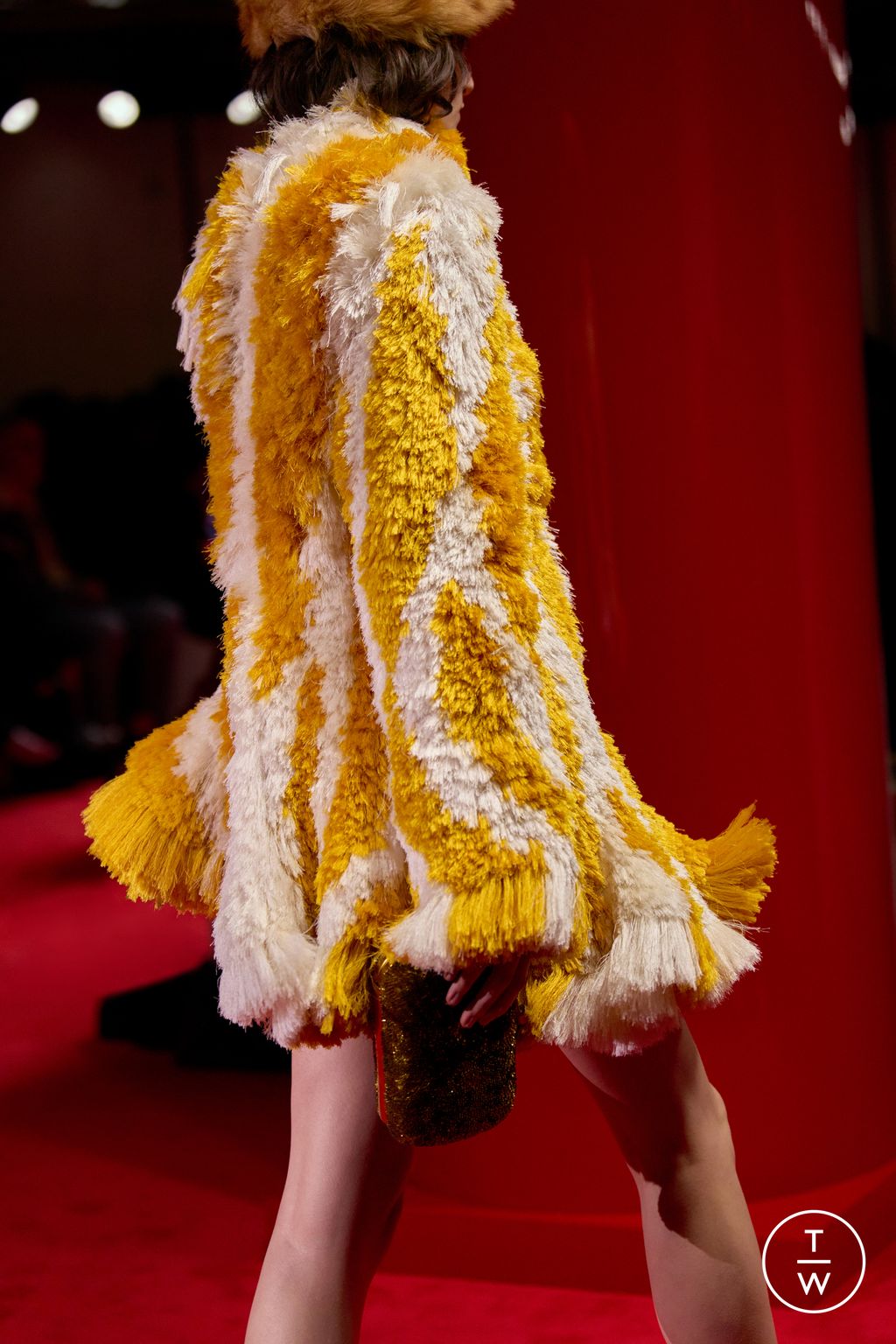 Fashion Week Milan Fall/Winter 2026 look 105 de la collection Bottega Veneta womenswear accessories