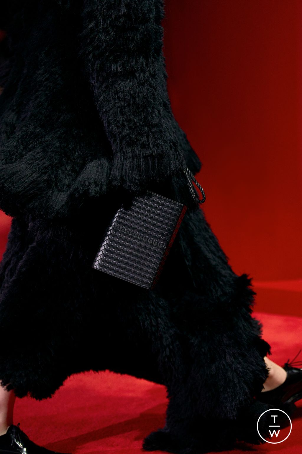 Fashion Week Milan Fall/Winter 2026 look 115 from the Bottega Veneta collection 女装配饰