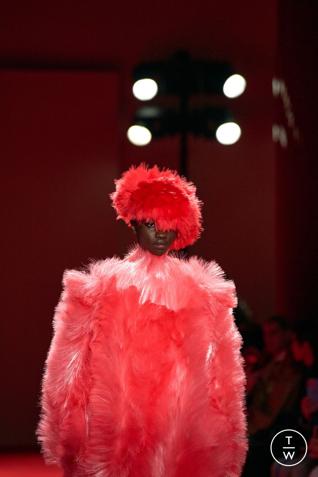 Fashion Week Milan Fall/Winter 2026 look 129 from the Bottega Veneta collection 女装配饰