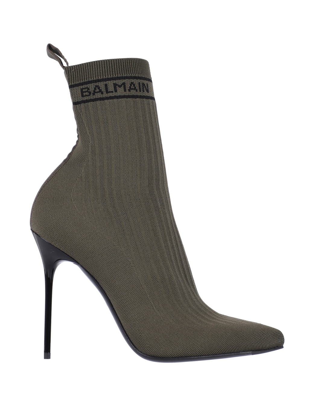 Fashion Week Paris Fall/Winter 2021 look 81 from the Balmain collection 女装配饰