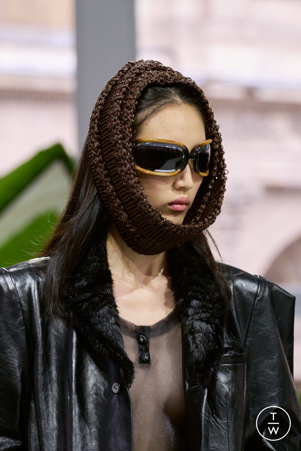 Fashion Week Paris Fall/Winter 2026 look 41 from the Louis Vuitton collection womenswear accessories