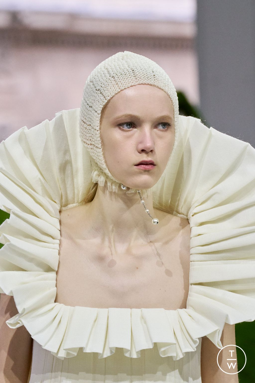 Fashion Week Paris Fall/Winter 2026 look 79 from the Louis Vuitton collection womenswear accessories