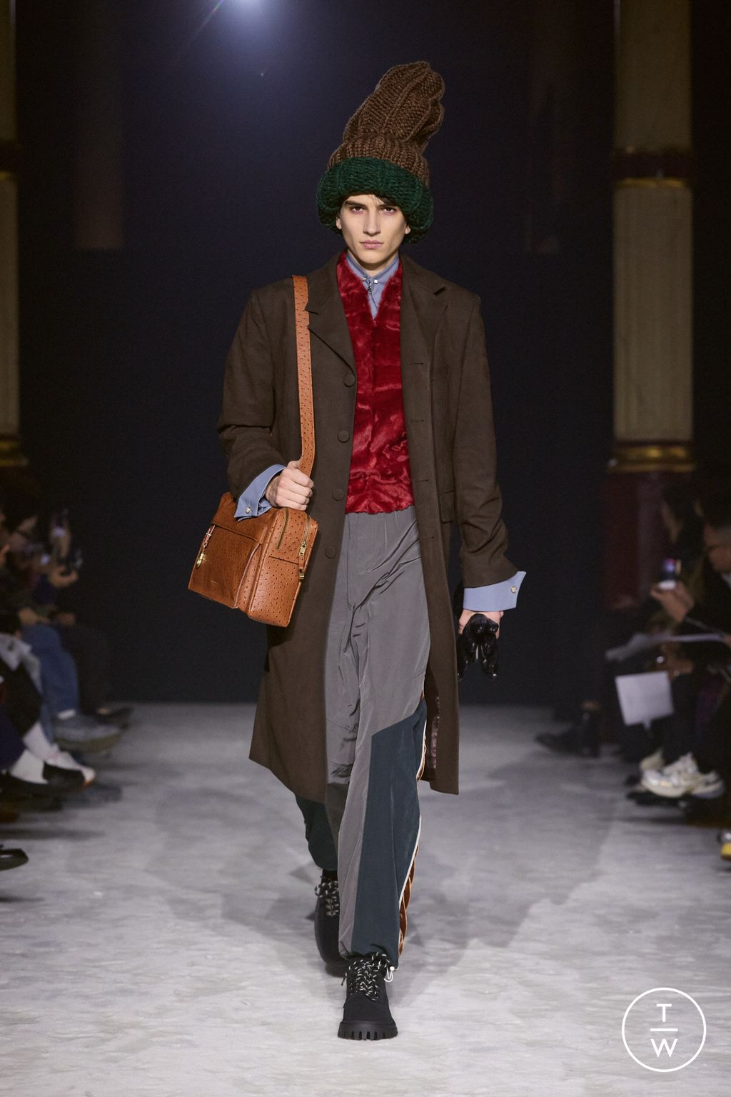 Fashion Week Paris Fall/Winter 2026 look 12 from the Wooyoungmi collection menswear