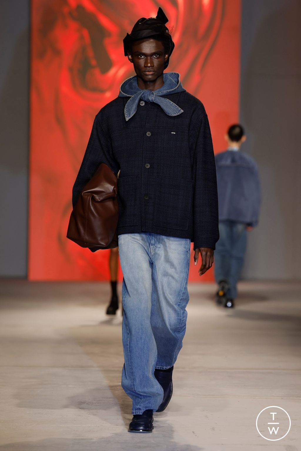 Fashion Week Paris Fall/Winter 2024 look 33 from the Wooyoungmi collection 男装