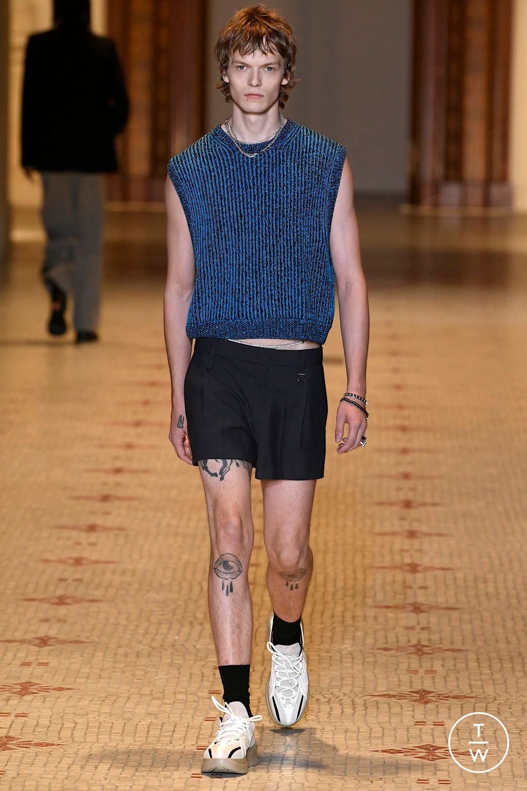 Fashion Week Paris Spring/Summer 2023 look 20 from the Wooyoungmi collection 男装
