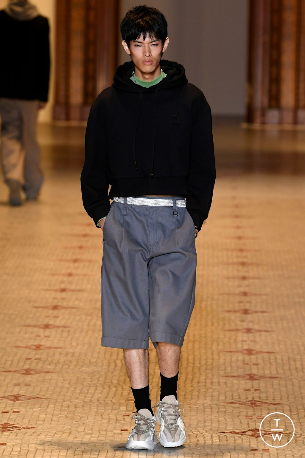 Fashion Week Paris Spring/Summer 2023 look 26 from the Wooyoungmi collection menswear