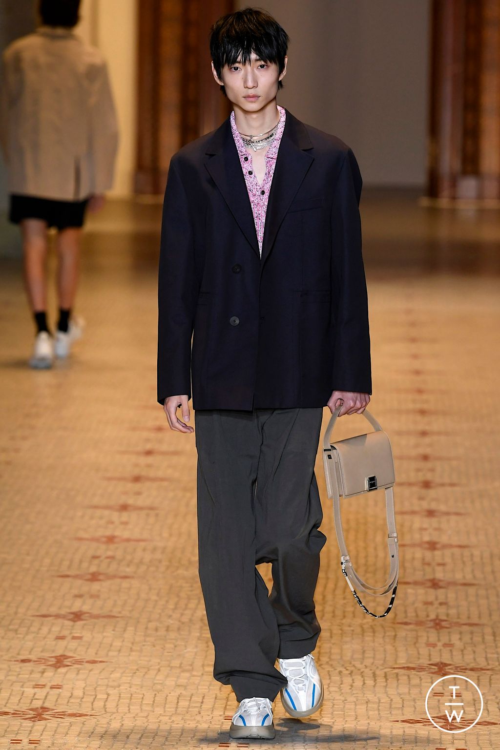 Fashion Week Paris Spring/Summer 2023 look 35 from the Wooyoungmi collection menswear