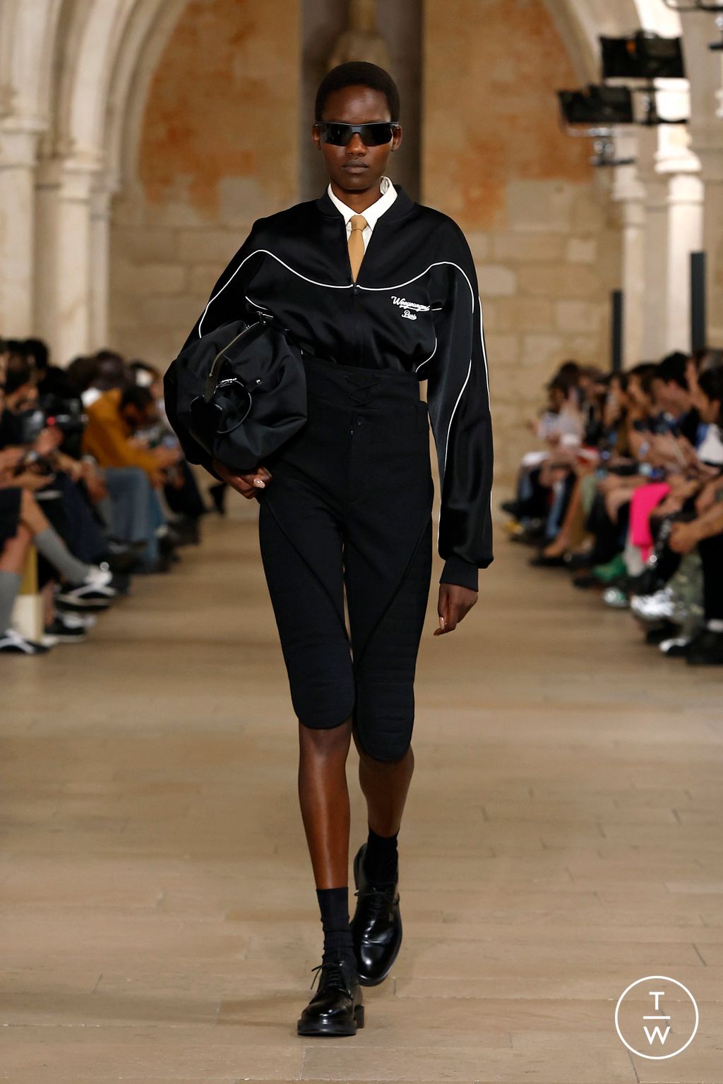 Fashion Week Paris Spring-Summer 2025 look 4 from the Wooyoungmi collection menswear