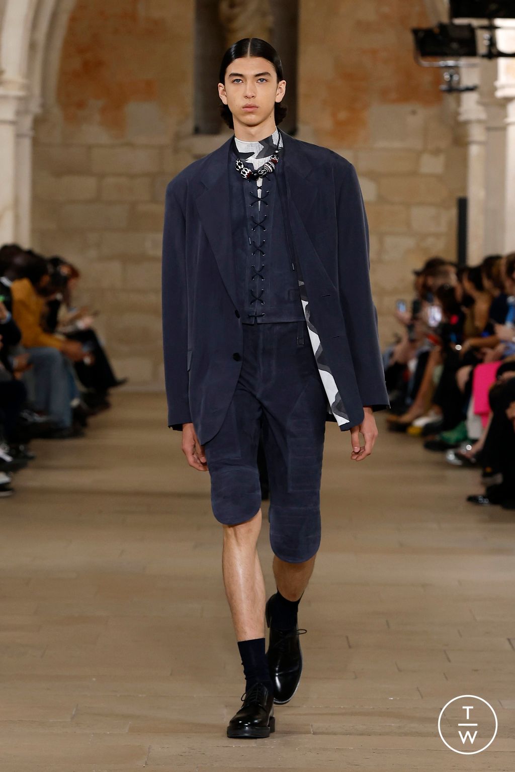 Fashion Week Paris Spring-Summer 2025 look 40 from the Wooyoungmi collection menswear