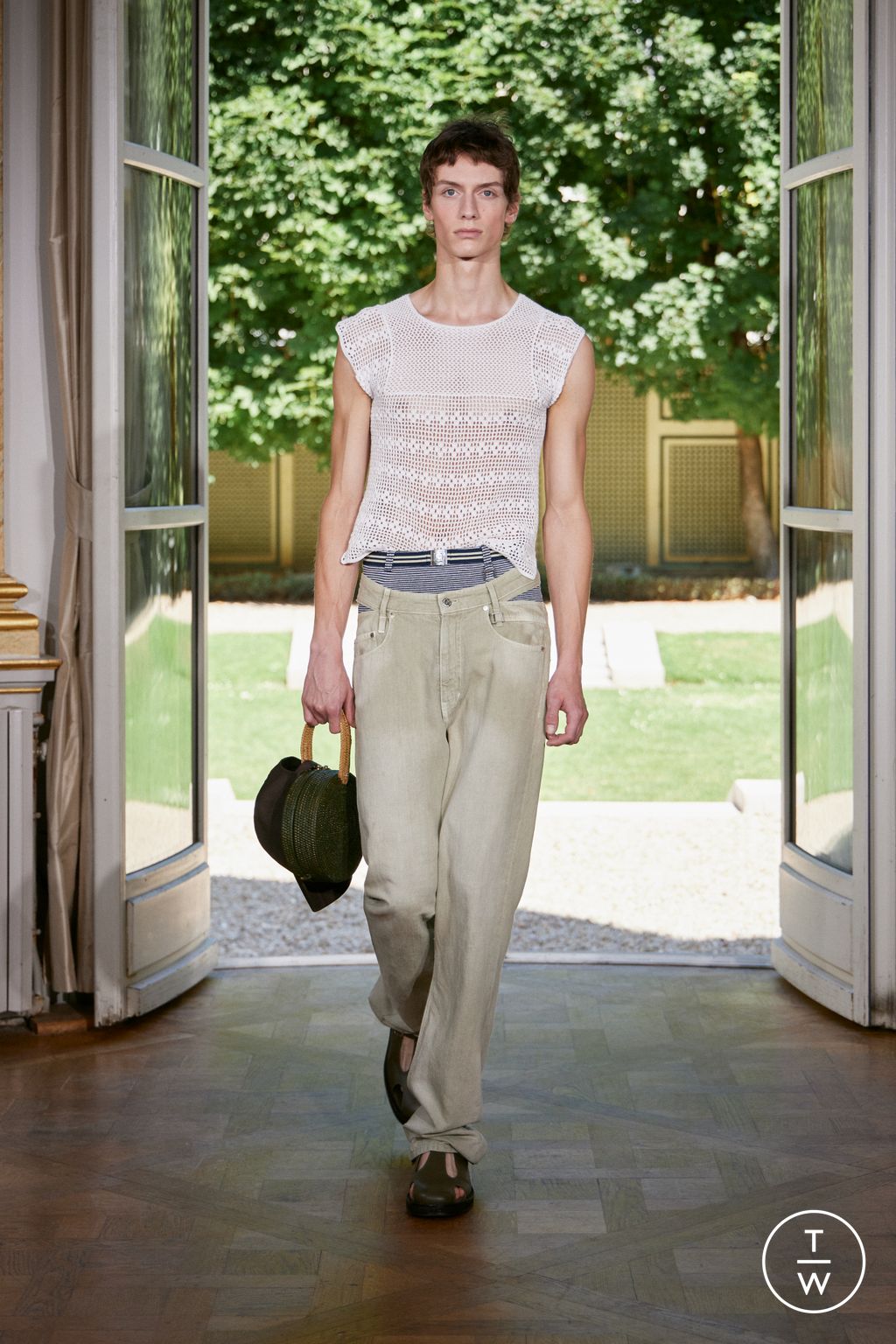 Fashion Week Paris Spring/Summer 2026 look 22 from the Wooyoungmi collection menswear