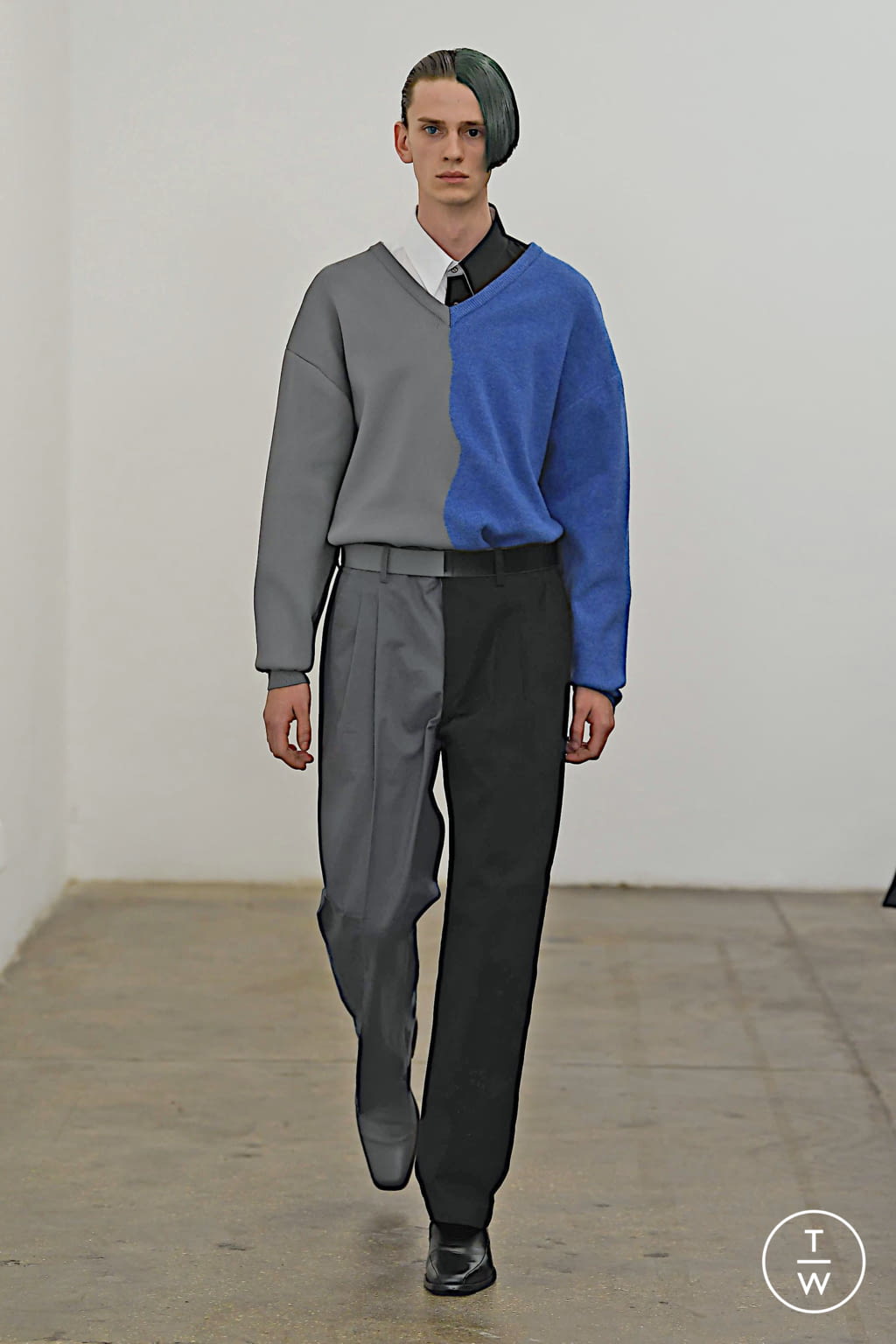 Fashion Week London Fall/Winter 2020 look 4 from the Xander Zhou collection 男装