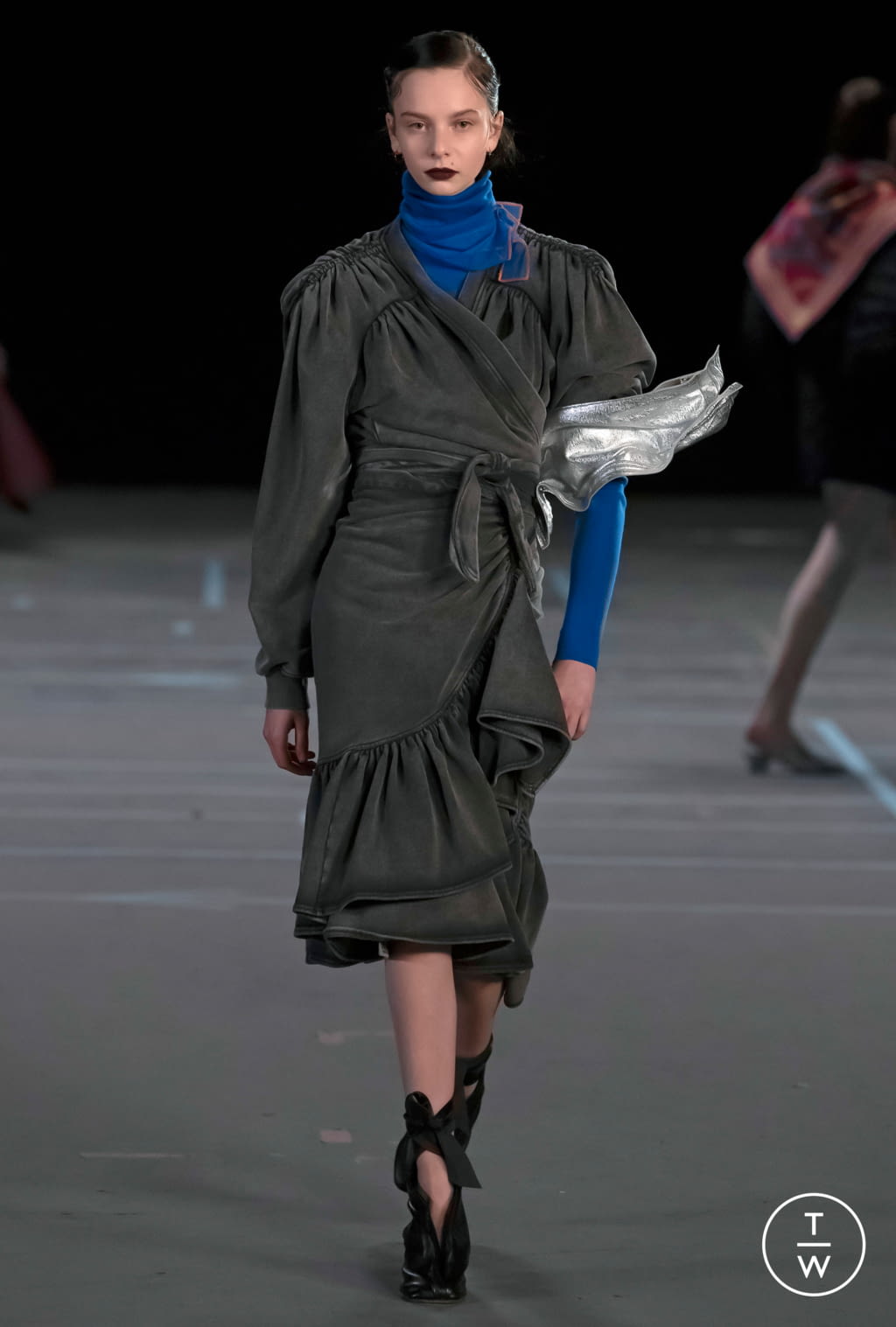 Fashion Week Paris Fall/Winter 2021 look 27 from the Y/PROJECT collection 男装
