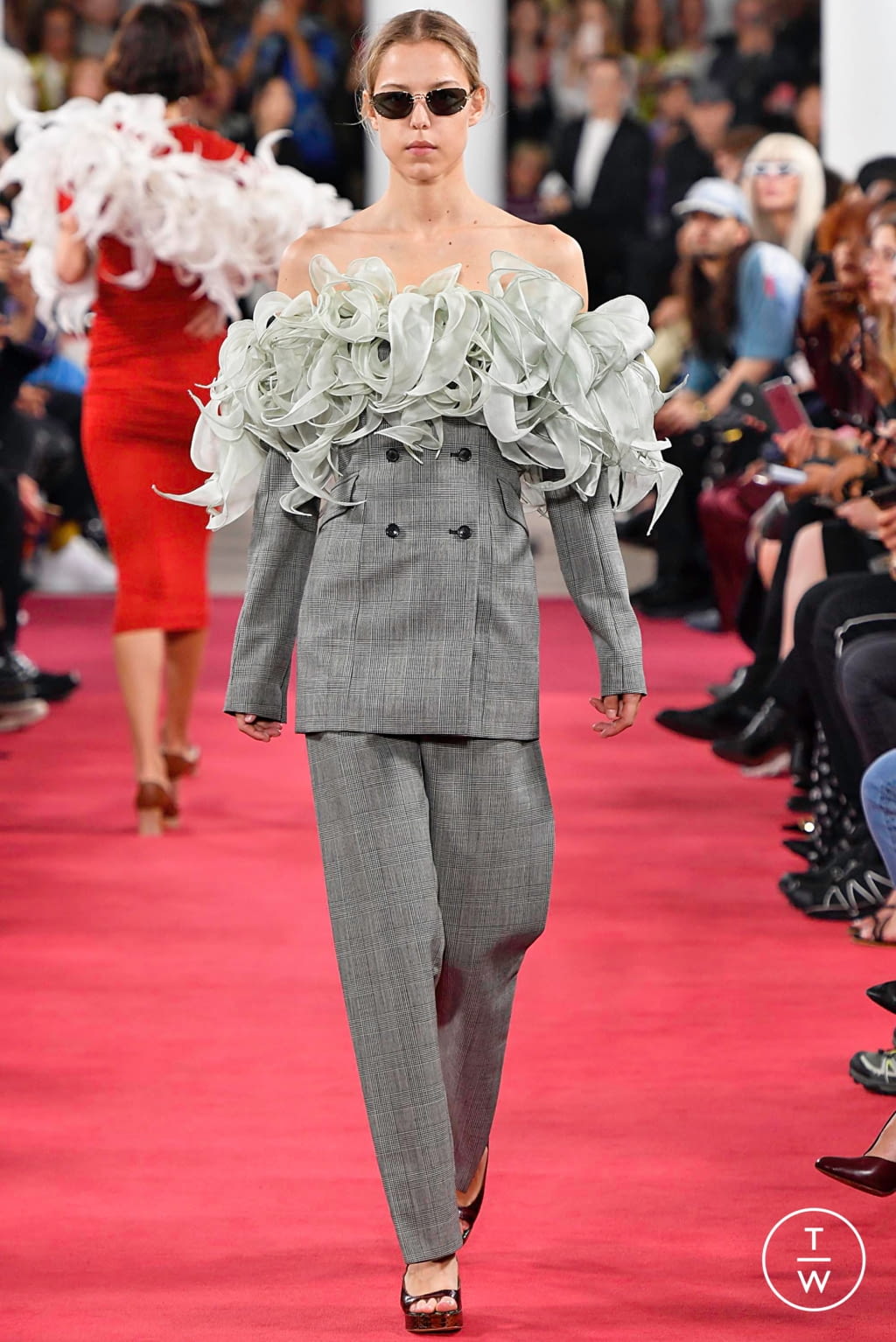 Fashion Week Paris Spring/Summer 2019 look 46 de la collection Y/PROJECT womenswear