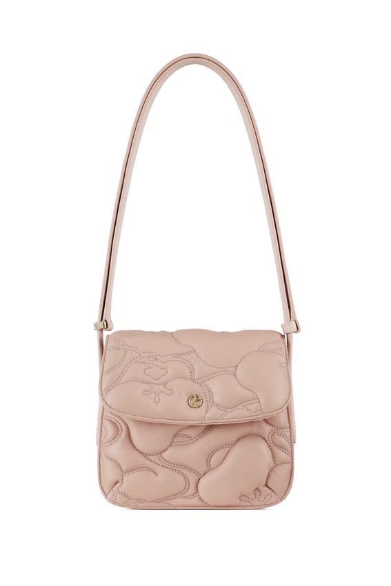 Fashion Week Milan Fall/Winter 2021 look 13 from the Giorgio Armani collection womenswear accessories