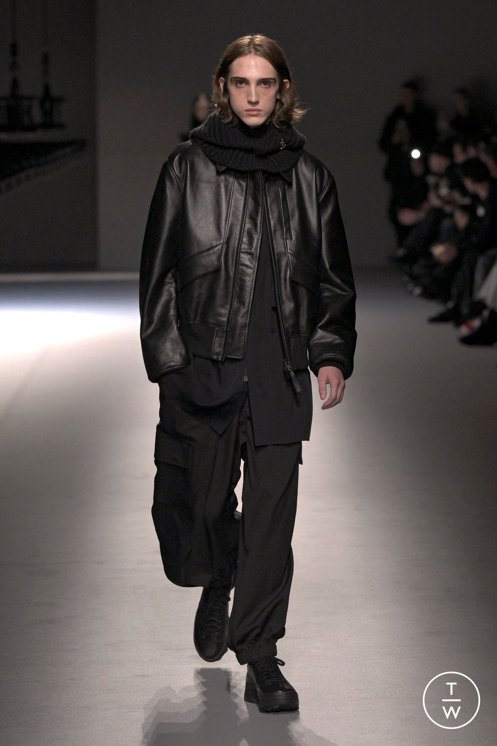 Fashion Week Paris Fall/Winter 2025 look 1 from the Y-3 collection menswear