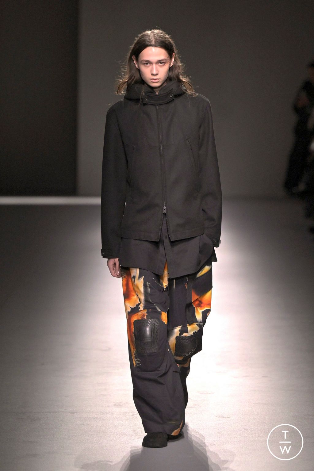 Fashion Week Paris Fall/Winter 2025 look 8 from the Y-3 collection menswear