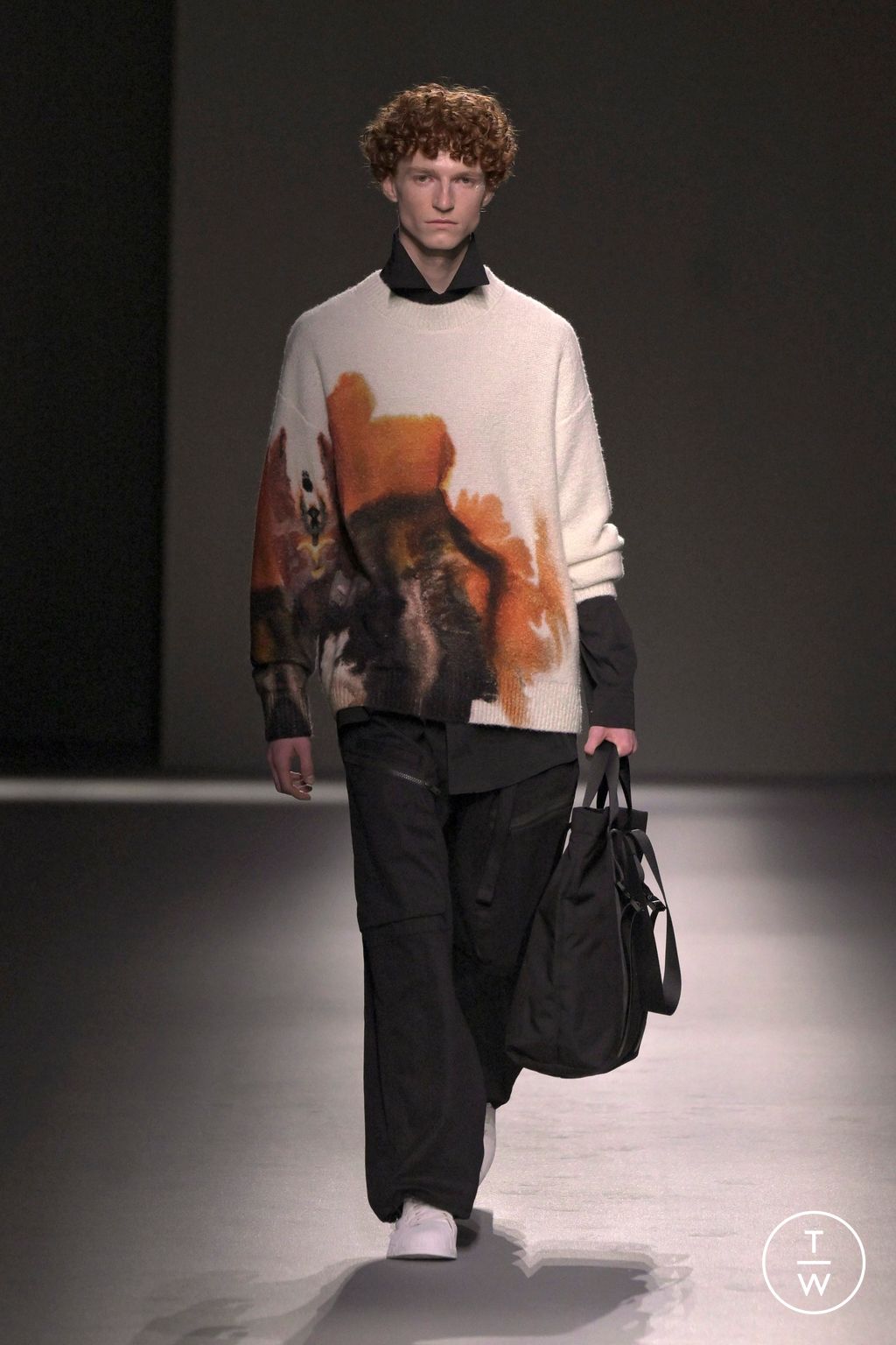 Fashion Week Paris Fall/Winter 2025 look 10 from the Y-3 collection menswear