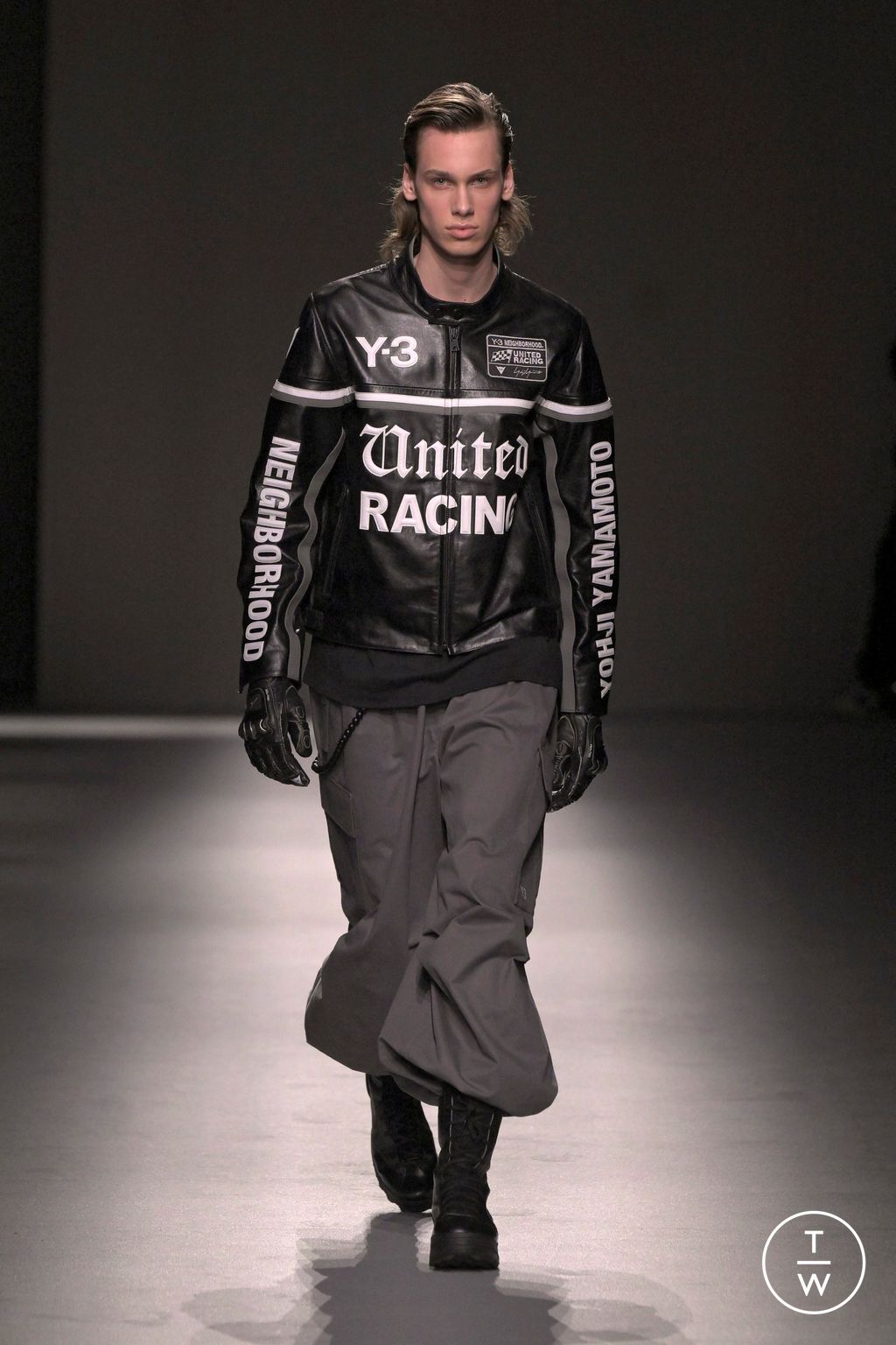 Fashion Week Paris Fall/Winter 2025 look 15 from the Y-3 collection menswear