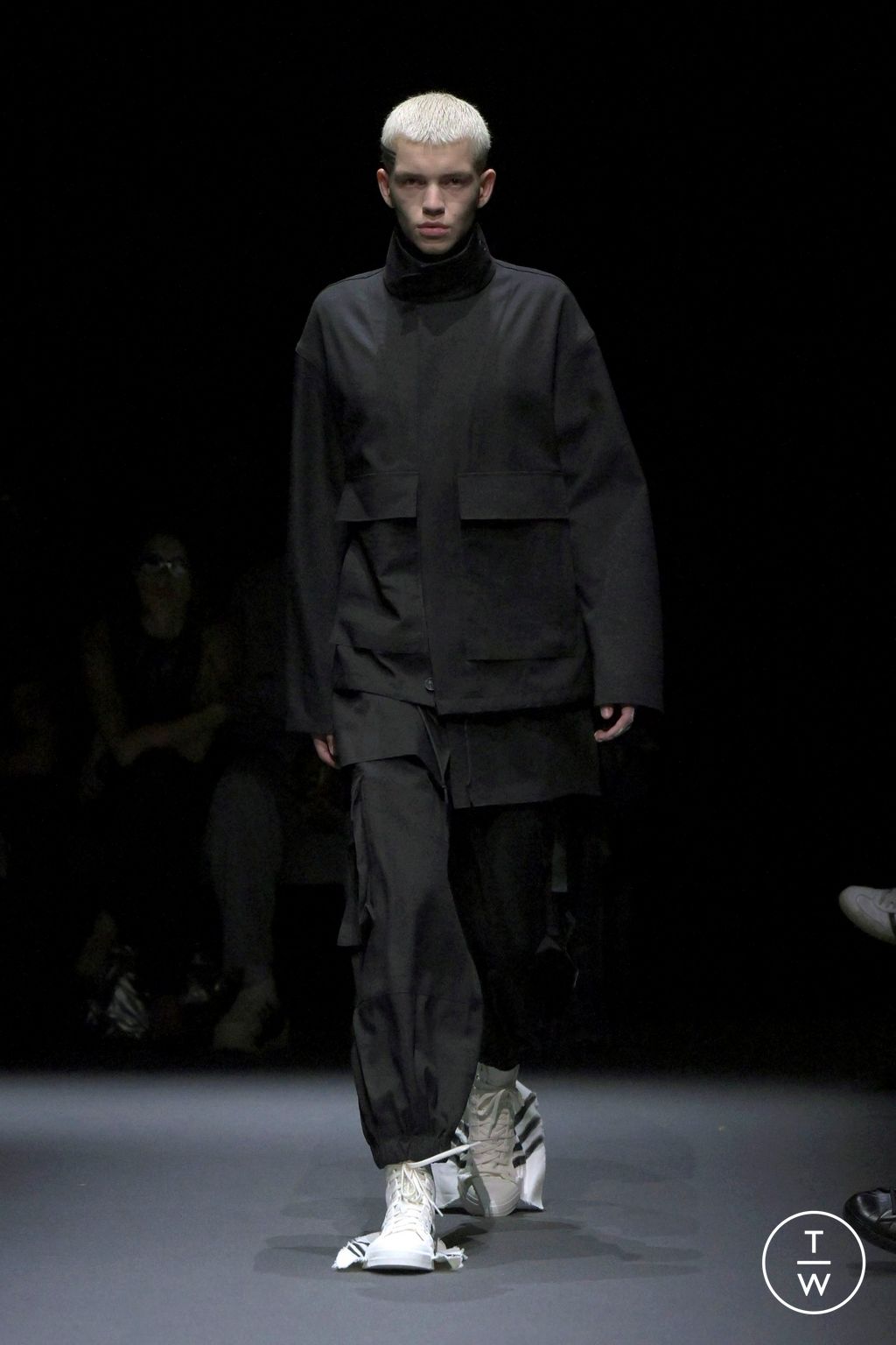 Fashion Week Paris Spring/Summer 2025 look 6 from the Y-3 collection menswear